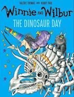 Winnie and Wilbur: The Dinosaur Day