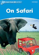 On Safari (Dolphin Readers Level 1)