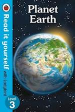 Planet Earth - Read It Yourself with Ladybird Level 3
