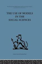 The Use of Models in the Social Sciences