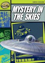 Rapid Reading: Mystery in the Skies (Stage 6, Level 6A)