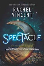 Vincent, R: Spectacle