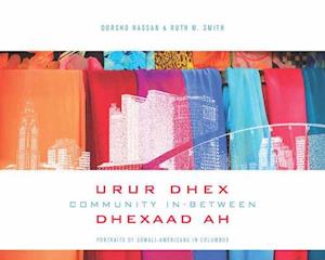 Community In-Between / Urur Dhex Dhexad Ah