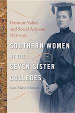 SOUTHERN WOMEN AT THE 7 SISTER