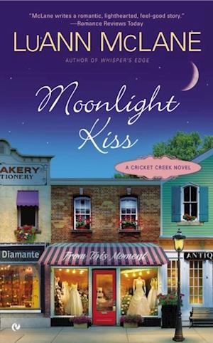 Moonlight Kiss