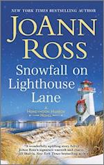 Snowfall on Lighthouse Lane