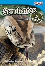 Serpientes de Cerca (Snakes Up Close) (Spanish Version)