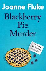 Blackberry Pie Murder (Hannah Swensen Mysteries, Book 17)