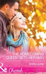 Homecoming Queen Gets Her Man