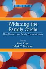 Widening the Family Circle : New Research on Family Communication