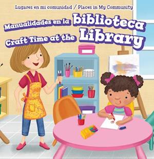 Manualidades en la biblioteca / Craft Time at the Library