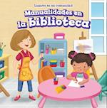 Manualidades en la biblioteca (Craft Time at the Library)