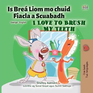 Is Brea Liom mo chuid Fiacla a Scuabadh I Love to Brush My Teeth