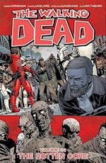 The Walking Dead Volume 31: The Rotten Core