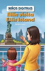 Ellie Visita Ellis Island