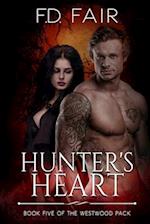 Hunter's Heart: An Enemies to Lovers Paranormal Romance 