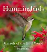 Hummingbirds : Marvels of the Bird World 