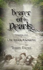 Bearer of the Pearls, Volume 1