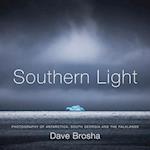 Southern Light : Photography of Antarctica, South Georgia, and the Falkland Islands 