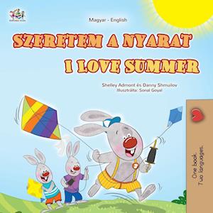 I Love Summer (Hungarian English Bilingual Children's Book)