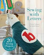 Sewing with Letters : 20 Sewing Projects