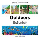 My First Bilingual Book-Outdoors (English-Portuguese)