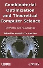 Combinatorial Optimization and Theorical Computer Science