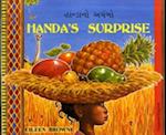 Handa's Surprise in Gujarati and English