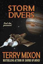 Storm Divers: Book 1 of The Fractured Republic Saga 