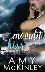 Moonlit Kiss (A Venice Romance) 