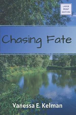 Chasing Fate (Large Print)