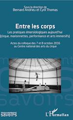 Entre les corps