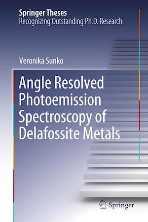 Angle Resolved Photoemission Spectroscopy of Delafossite Metals