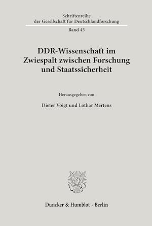 DDR-Wissenschaft im Zwiespalt zwischen Forschung und Staatssicherheit.