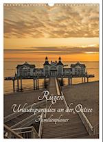 Rügen - Urlaubsparadies an der Ostsee - Familienplaner (Wandkalender 2025 DIN A3 hoch), CALVENDO Monatskalender