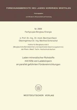 Laden mineralischer Rohstoffe mit Hilfe von Ladekörpern an parallel geführten Förderereinrichtungen