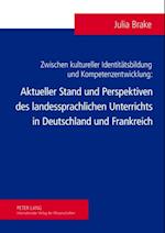 Zwischen kultureller Identitaetsbildung und Kompetenzentwicklung