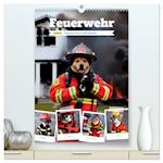 Feuerwehr - Tierischer Feuerwehrkalender (Premium, hochwertiger DIN A2 Wandkalender 2024, Kunstdruck in Hochglanz)