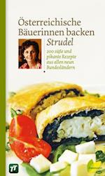 Österreichische Bäuerinnen backen Strudel