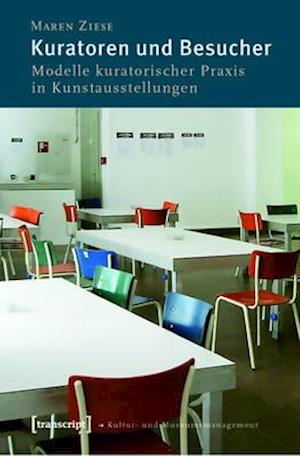 Kuratoren und Besucher