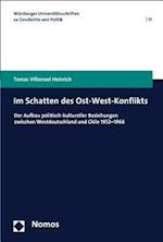 Im Schatten Des Ost-West-Konflikts