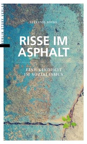 Risse im Asphalt