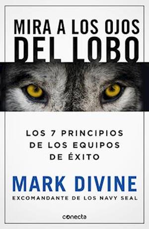 Mira a Los Ojos del Lobo / Staring Down the Wolf