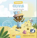 Olivia tager på stranden