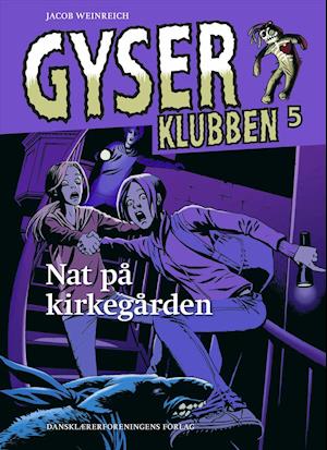 Nat på kirkegården