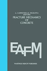 Fracture mechanics of concrete: Material characterization and testing