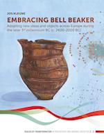 Embracing Bell Beaker