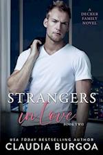 Strangers in Love: A Decker Family Novel 