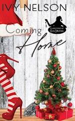 Coming Home: A Christmas Romance 