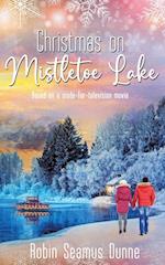 Christmas on Mistletoe Lake 